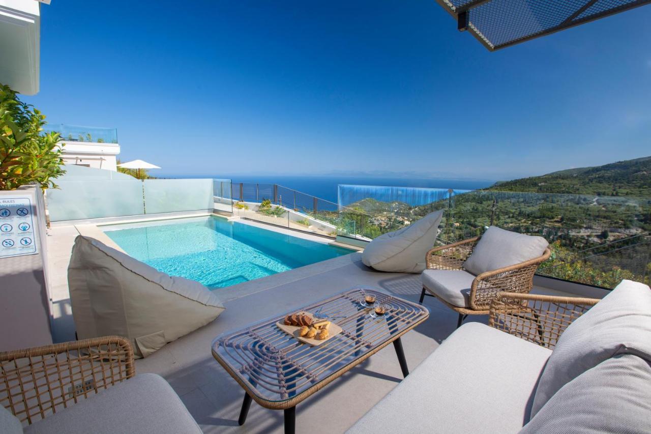 Inorato - Luxury Villa With Private Swimming Pool กาลามิตซี ภายนอก รูปภาพ